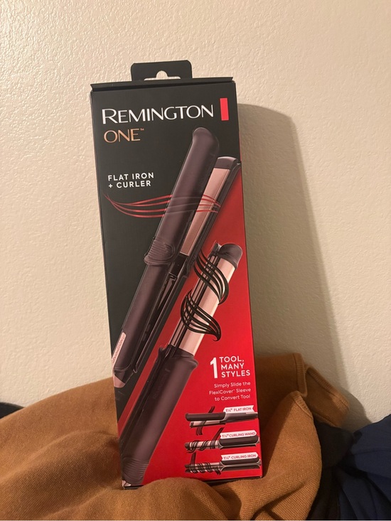Remington Accessories - Remington Travel Flat Iron & Curler in Black and Red Accent
